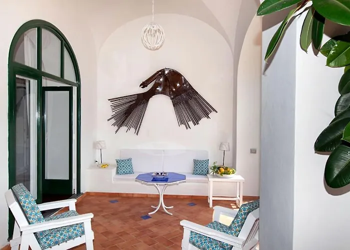 La - Luxury With Private Sea Access