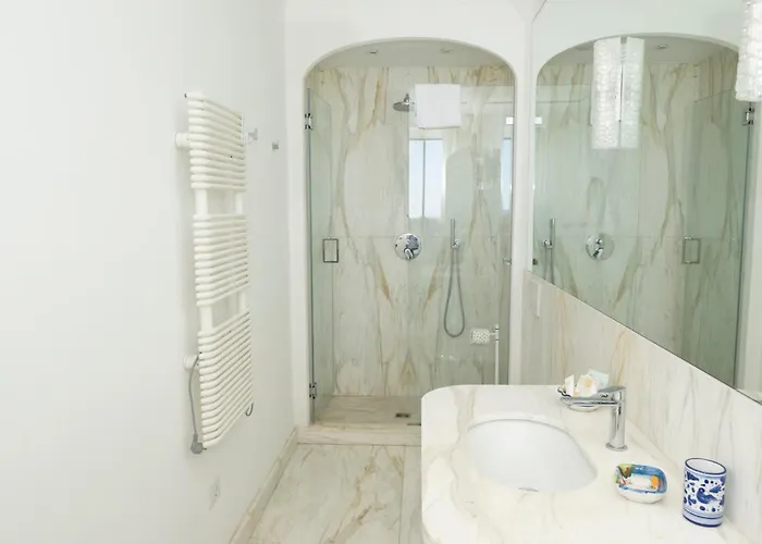 Villa La - Luxury With Private Sea Access *